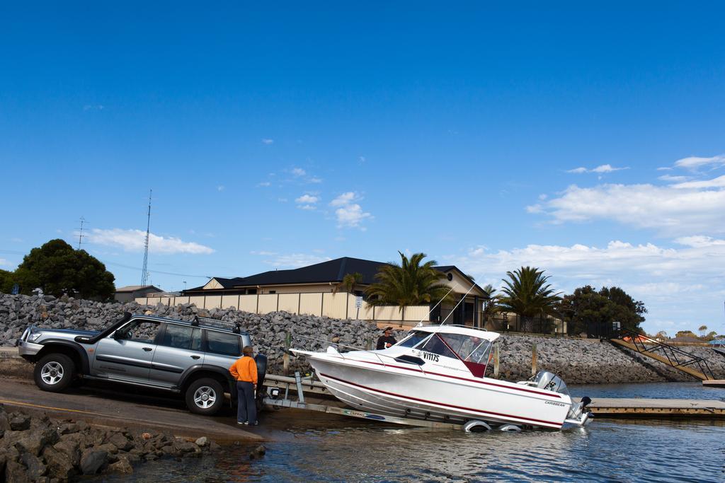 Modra'S Apartments Tumby Bay Bagian luar foto