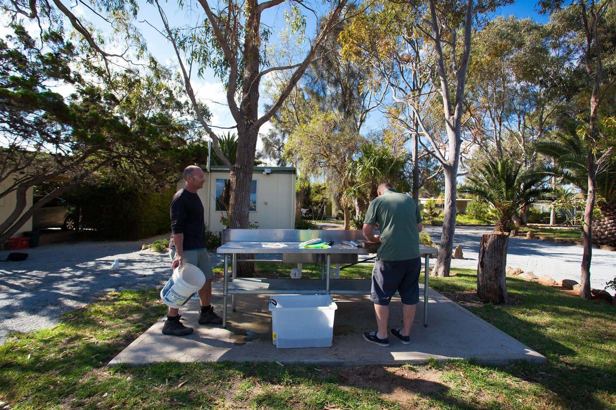 Modra'S Apartments Tumby Bay Bagian luar foto