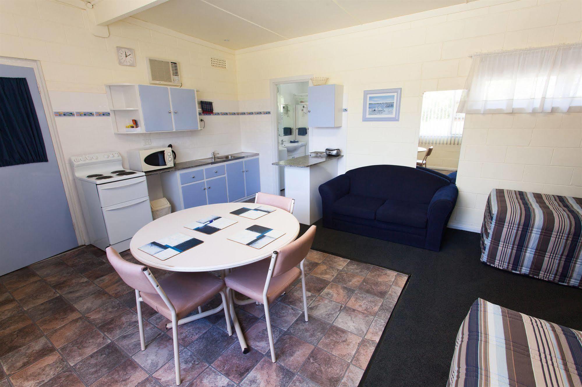 Modra'S Apartments Tumby Bay Bagian luar foto