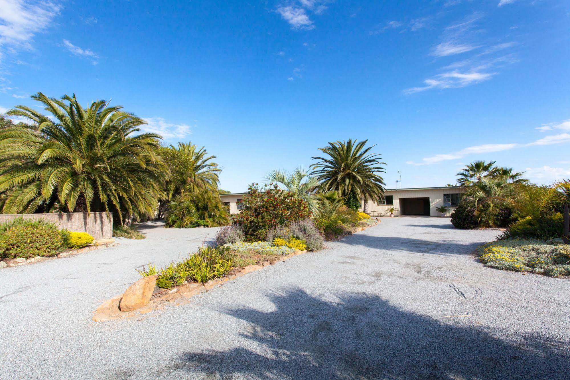 Modra'S Apartments Tumby Bay Bagian luar foto