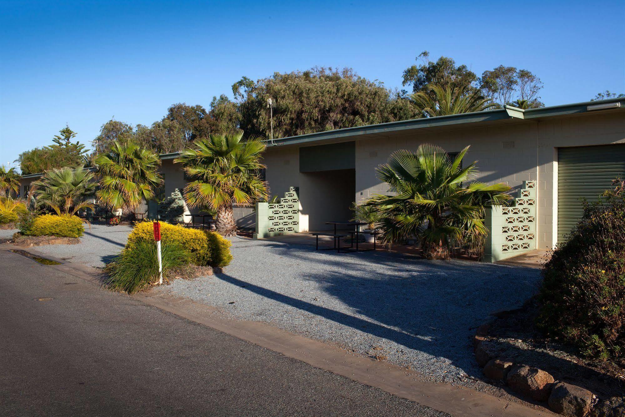 Modra'S Apartments Tumby Bay Bagian luar foto